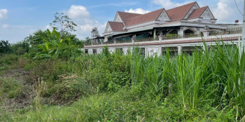 Bán lô đất mặt tiền đường lớn để kinh doanh