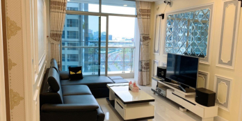 Cần bán gấp căn 2PN 2WC, đầy đủ nội thất, DT 88 m2, tòa Park 5 Vinhomes Tân Cảng