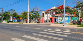 Đất ngộp chính chủ 400m2/80 thổ cư gần chợ.