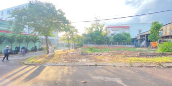 GẤP Chủ Cần Tiền Hạ Giá 2 tỷ Chỉ còn 11,5 tỷ Đất Góc 2 Mặt tiền QL13 - 218m2