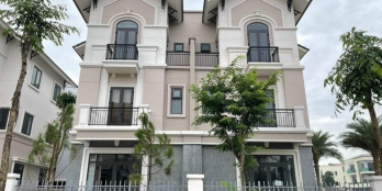 Chính chủ bán căn Biệt Thự Song Lập 135m2 giá cực kì hợp lý tại Centa City TP Từ