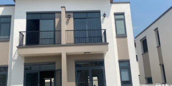 Chính chủ gửi bán căn góc nội bộ 100m2 nở hậu 2m. gần KCN Chơn Thành