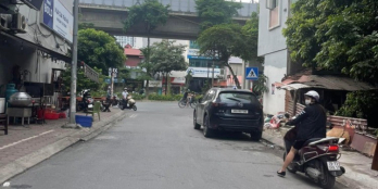 BÁN NHÀ MẶT PHỐ NGUYỄN VĂN TUYẾT – ĐỐNG ĐA – 250M – VUÔNG VẮN