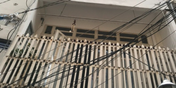 Bán nhà đường Hoàng Diệu Quận 4, chân cầu Calmet