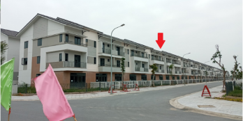 Shophouse đã đẹp lại rẻ. 120 m2 chỉ cần có 7.1 tỉ là chuyển nhượng ngay.