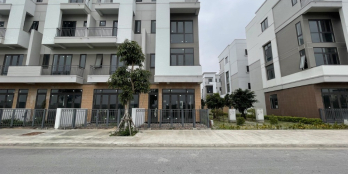 Bán GẤP căn góc vườn hoa 2 mặt tiền, chính diện chân đế chung cư siêu HIẾM giá S