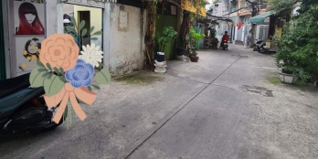 Nhà chưa qua đầu tư, cũ tiện xây mới làm CHDV, hẻm lớn, gần chợ