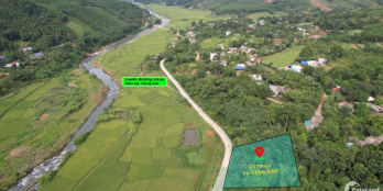 lô 2379m2 bám đường nhựa, view cánh đồng đối diện là dự án