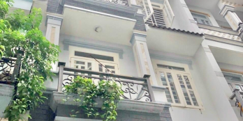 Bán Nhà Lê Văn Quới,Bình Tân Giáp Ngã 4 Bốn Xã, 4 Tầng, Hẻm Xe Hơi 7M.