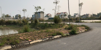 Bán lô góc công viên MB725 Đông Sơn, giá 10.5tr