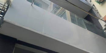 Hẻm cụt an ninh, khu đắc địa quận 3, hẻm rộng gần mặt tiền đường