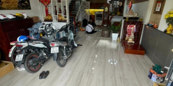 Ôtô vào nhà_ Nhà rẻ nhất Quận 7_ 4,8m x 16m_ Giá 9.5 tỷ