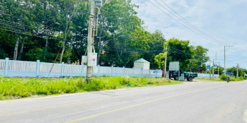 Bán lô đất thổ cư 100m2 ngay tại trị trấn Liên Hương Bình Thuận