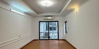 Bán nhà Minh Khai, ô tô 15m, 35m 5 tầng, giá 4.8 tỷ