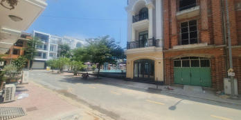 Nhà Trảng Bàng 1 Trệt 3 Lầu Đối Diện Chợ, Siêu Thị