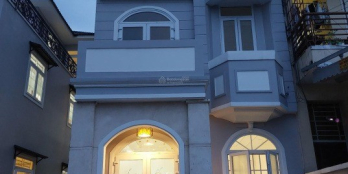 Bán gấp nhà đất mặt tiền P. Linh Trung tặng 2 căn biệt thự 1000m2 giá Nhỉnh 60tỷ