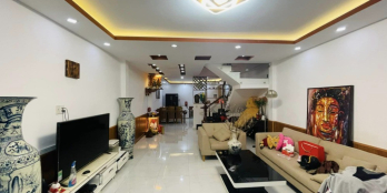 Ngang khủng 5m x 15m_sát HXH đỗ cửa_2 tầng 3PN_Trần Xuân Soạn Quận 7.Nhỉnh 7 tỷ