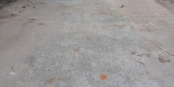 Bán nhà gần 100m2 ngang 5,5m ở 1 bên, 1 bên cho thuê 7,5 triệu tháng