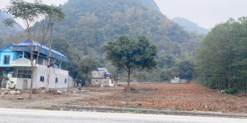 BÁN GẤP LÔ ĐẤT MẶT ĐƯỜNG HỒ CHÍ MINH CÓ DT 2387m2 BÁM ĐƯỜNG 40m