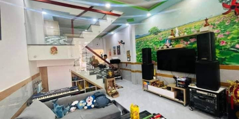 Bán nhà nát HXH Thống Nhất, 56m2, đối diện UBND, thích hợp xây nhà cao tầng,