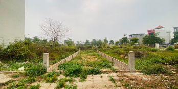 CÒN LÔ ĐẤT HOA HẬU DUY NHẤT Ở PHỐ CHỢ LƯƠNG SƠN Ở LK10