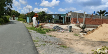 BÁN GẤP 5X40=200M2 SHR THỔ CƯ, ĐƯỜNG 18M, ĐỐI DIỆN KCN SIKYKO DÂN ĐÔNG GIÁ 350TR