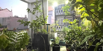 NHÀ TÂN PHÚ CẠNH TÂN BÌNH Ở NGAY