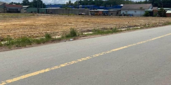 BÁN GẤP 1012M2 ĐƯỜNG 18M, NGAY CHỢ, SÁT KCN BECAMEX, TIỆN XÂY TRỌ GIÁ 380TR