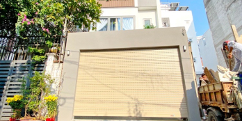 Cần bán nhà 2 lầu sân thượng cực đẹp mới toang hẻm oto KDC Kiều Đàm, Q7