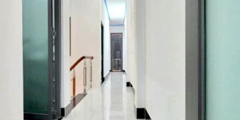 Bán nhà chính chủ,sổ hồng riêng 710tr/60m2 gần chợ có sân 3m