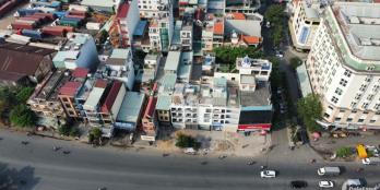 Cho Thuê Nhà Mặt tiền Dĩ an 400m2 giá 35 triệu