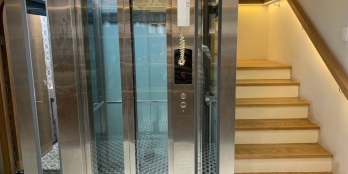 Cần bán toà nhà CHDV đường Nguyễn Cửu Vân, DT 9x20m, 7 tầng, HĐT khoán 150tr/th