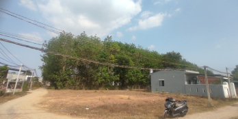 Đất ngộp 381m2 ( 12,9 x 29) sổ sẵn 2 mặt tiền  , giá giảm sâu