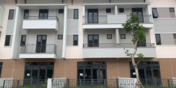 Bán GẤP căn Shophouse 120m2 giáp Ninh Hiệp đối diện khu CNC giá đáy chỉ 6,x tỷ t