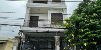 Bán Nhà Hẻm Dương Hiến Quyền -Vĩnh Hoà- Nha Trang. Cách biển 50m, đi bộ tắm biển