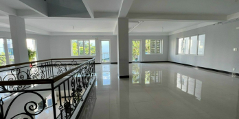 CHO THUÊ NGUYÊN CĂN GÓC 2 MẶT TIỀN ĐẸP KHU HÀ QUANG 2 - NHA TRANG