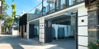 Nhà Thủ Dầu Một Mái Thái 1 Trệt 1 Lầu Mới Xây Full Nội Thất Cao Cấp