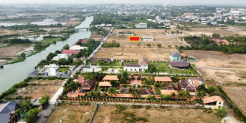 500m2 đất vườn phủ hồng sát sông lớn nẳm trong khu biệt thự vườn sinh thái