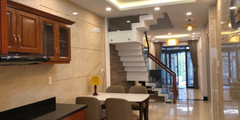 [7,x tỷ] 5m x 12m_ NHÀ BÁN Tân Quy Quận 7 _ 2 Tầng, 2 mặt tiền_ Ô tô đậu