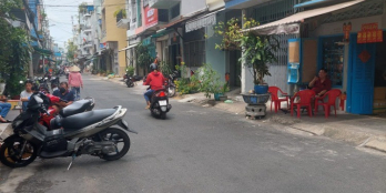 Hàn Hải Nguyên Quận 11- nhà mới hai tầng