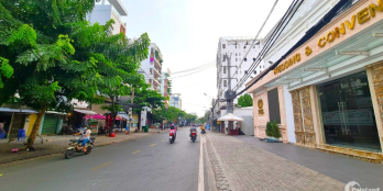 Bán biệt thự sân vườn 332m2, hẻm 14m Lâm Văn Bền, Tân Kiểng Q7. Chỉ 26 tỷ