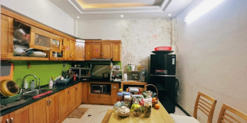 Duy nhất không có căn thứ 2. Phân Lô  Bộ Tư Lệnh Cảnh Vệ  Võ Chí Công Oto vào nh