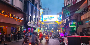 Chỉ 6 tỷ nhà 43m2 hẻm thông Bùi Viện, Phạm Ngũ Lão, Quận 1.