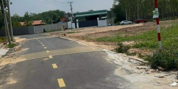 BÁN GẤP BÁN LỖ 150M2 THỔ CƯ NGAY THỊ XÃ SÁT CHỢ GIÁ 290TR