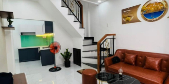 Nhà đẹp như hình, căn góc 28m2, 3 tầng, Trần Quang Khải, Quận 1. 4,8 tỷ