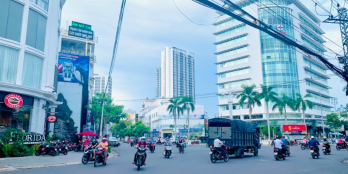 Bán đất tặng nhà mặt tiền Yersin trung tâm phố - Nha Trang - Giá chỉ 17,5 tỷ