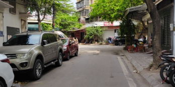 Bán nhà Võ Chí Công thông Lạc Long Quân, DT 85m2, MT 5,7m, nở hậu, 2 ô tô tránh