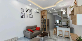 6.5 TỶ TL  Huỳnh Văn Bánh  Phường 11 Phú Nhuận - 1Trệt 2 Lầu - 4 PN