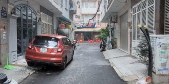 Nhiệt bán Mặt tiền kinh doanh đường Hoa Thị, Phú Nhuận, 40m2,4 tầng,12.2 tỷ (TL)