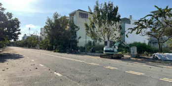 Chính chủ lô đất 80m2 Đỗ Xuân Hợp, Quận 9, gần trường cao đẳng, sổ riêng